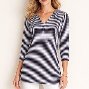NWT Chico's Black White Striped V-Neck 3/4 Sleeve Tunic Knit Top Size 0 / S / 4